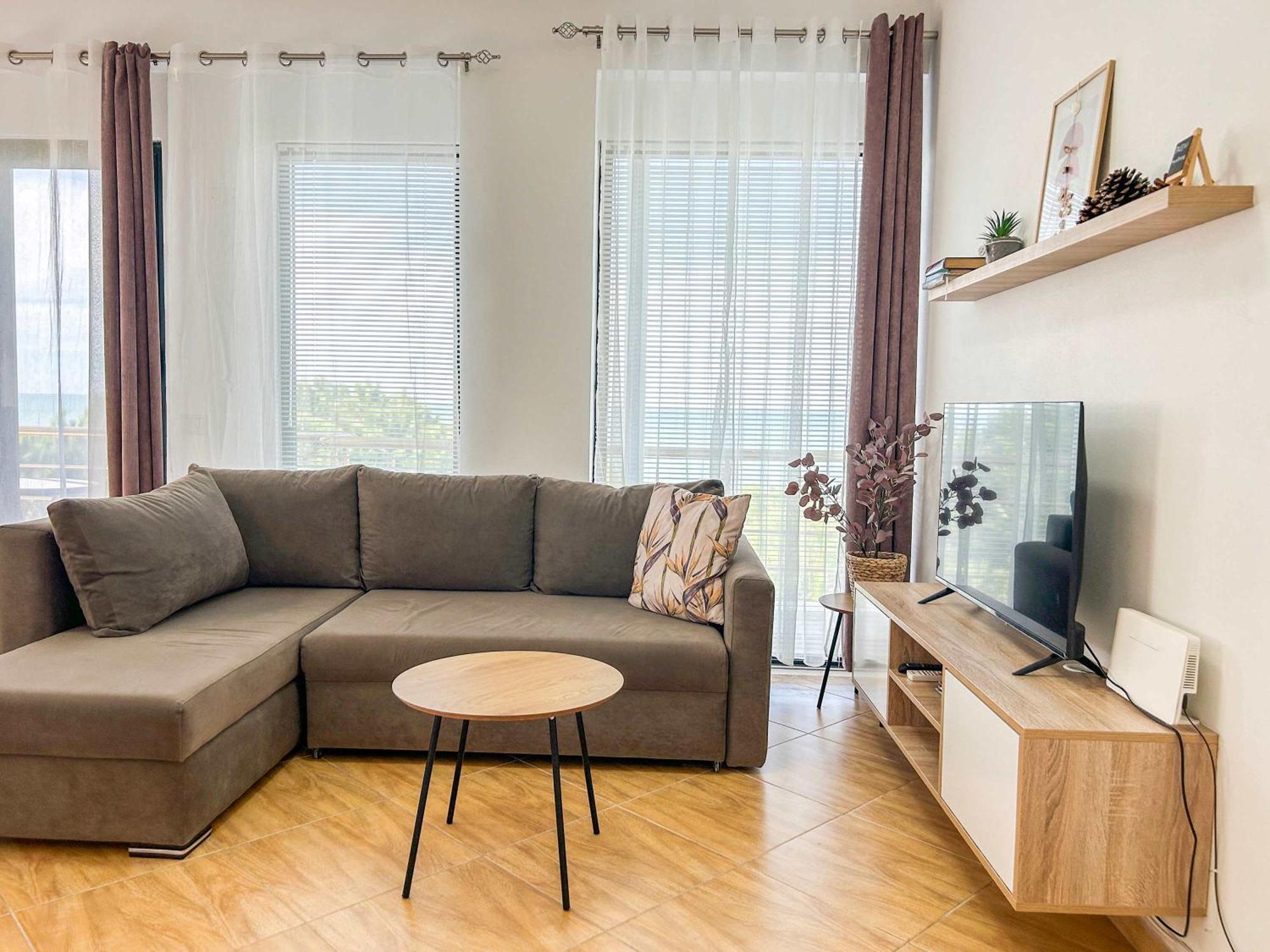 Dopamine 729 Apartment Golem (Tirana)